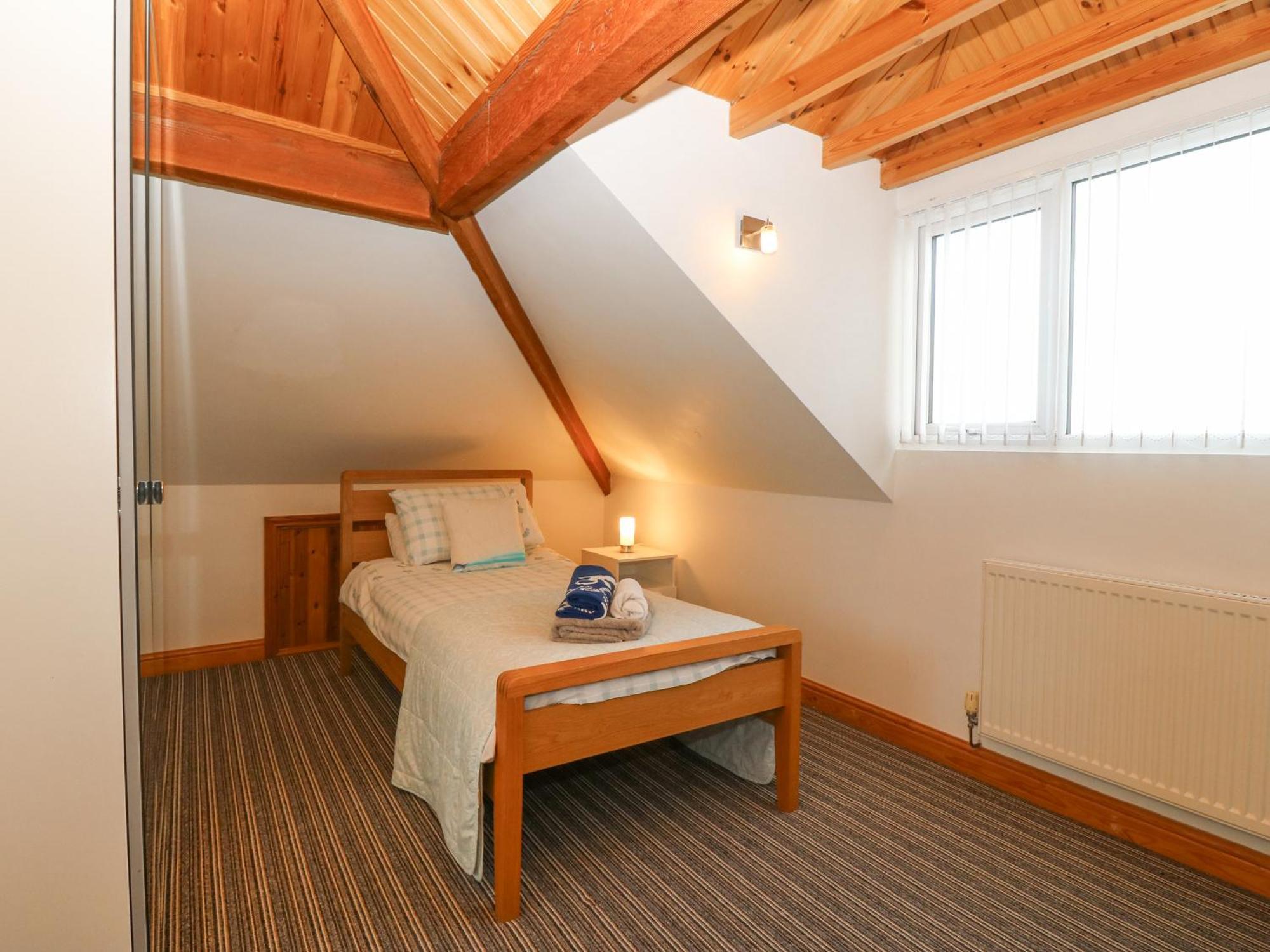 Coed Llai Villa Holyhead Ngoại thất bức ảnh