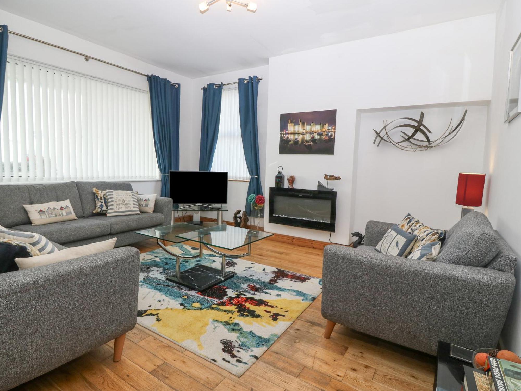 Coed Llai Villa Holyhead Ngoại thất bức ảnh