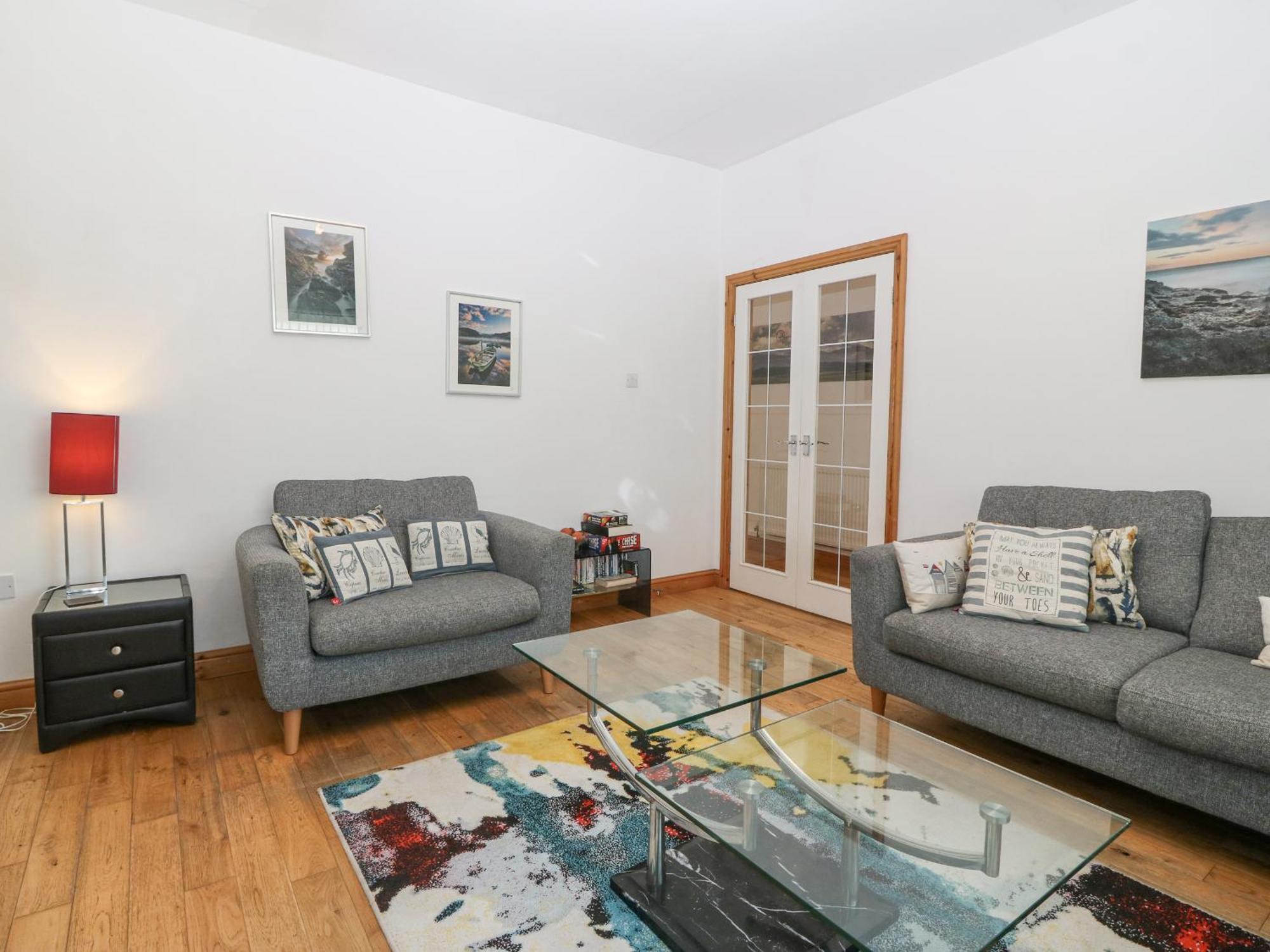 Coed Llai Villa Holyhead Ngoại thất bức ảnh